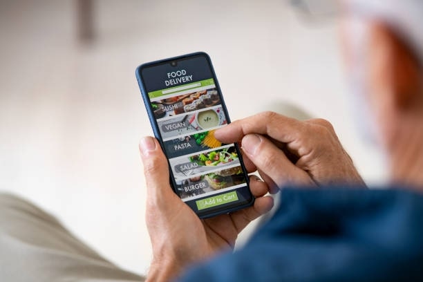 The 12 Most Reliable Food Delivery Apps in Toronto