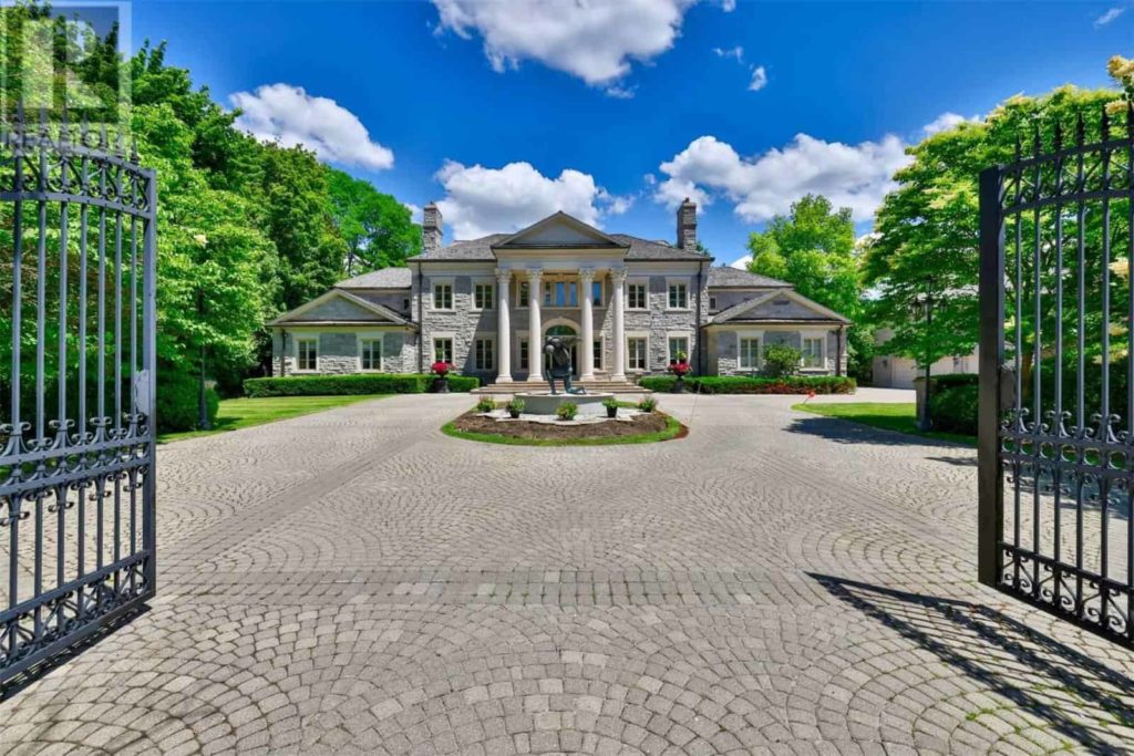 11 High Point Road