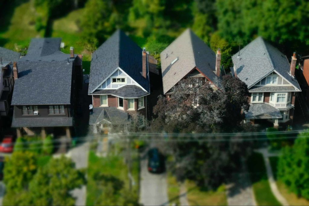 How to buy a house in Toronto