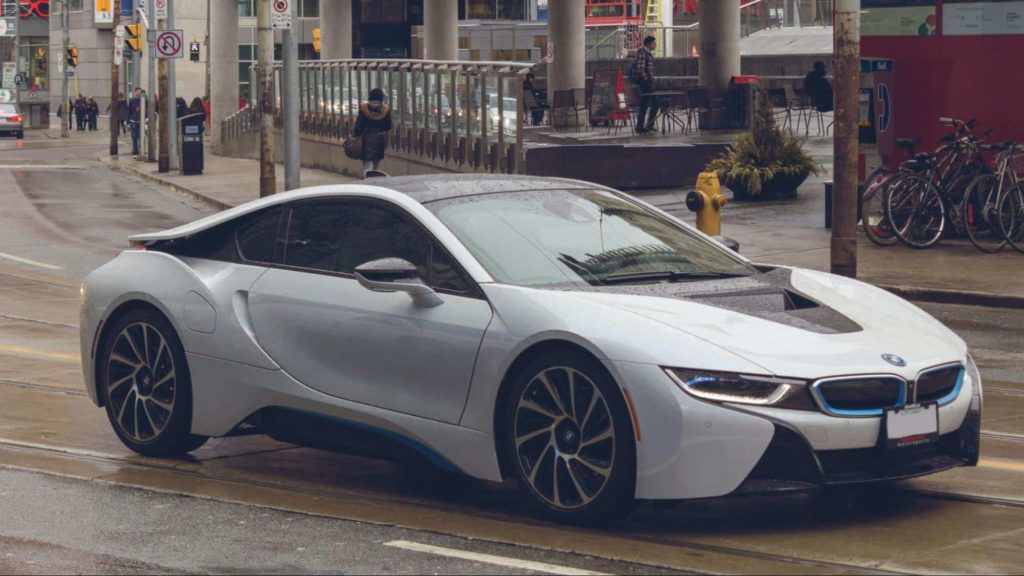 Car rentals and car-sharing are easy and convenient in Toronto