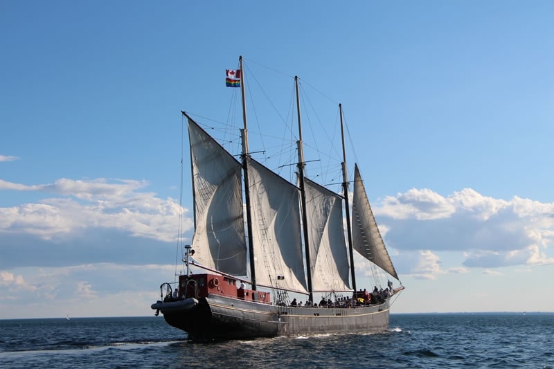 Set sails on Lake Ontario with the Toronto Tall Ship Cruise