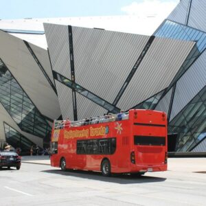 Accessibility of Royal Ontario Museum vs Art Gallery of Ontario