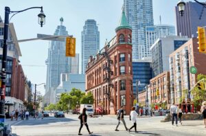 Cost of living in Philadelphia vs. Toronto