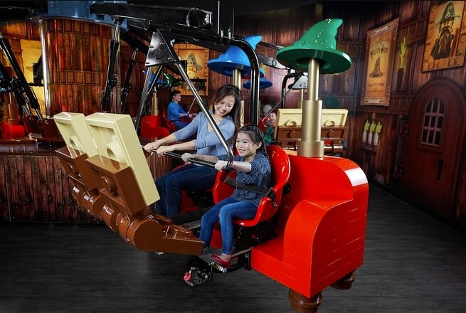 Explore LEGOLAND Discovery Centre