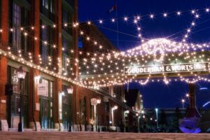 Explore the Victorian streets of the Distillery District