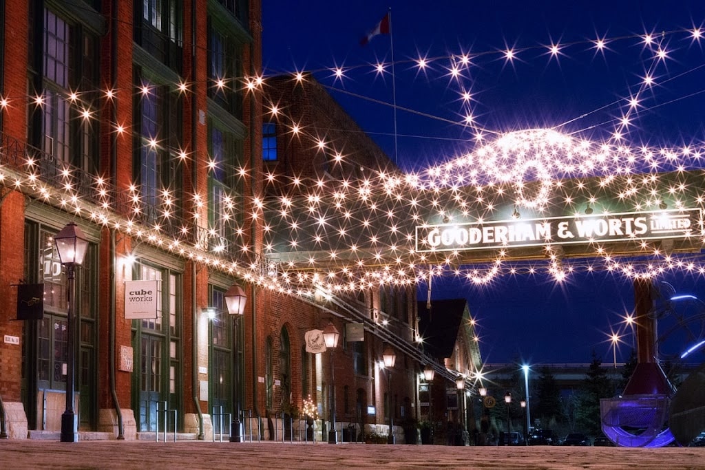 Explore the Victorian streets of the Distillery District