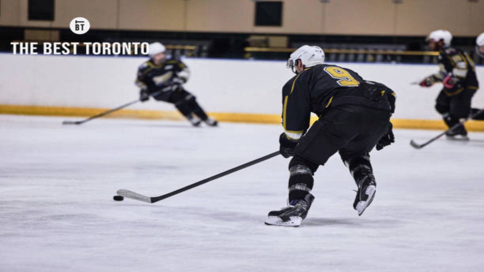 Where to Get Toronto Maple Leaf Hockey Tickets in Toronto